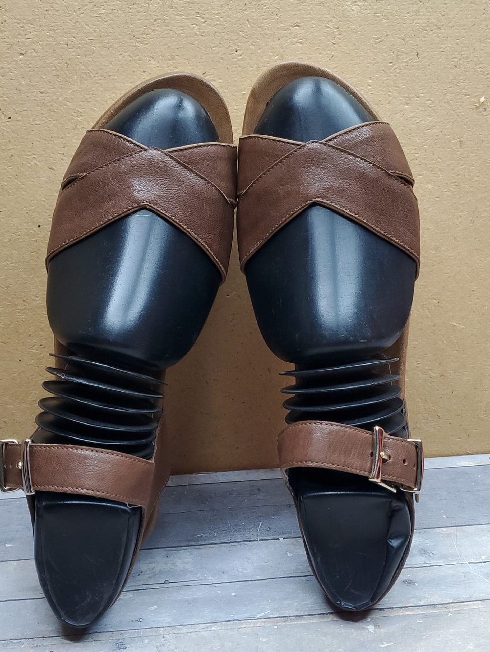 Stuart Weitzman Dayna Platform Sandal Size 7.5